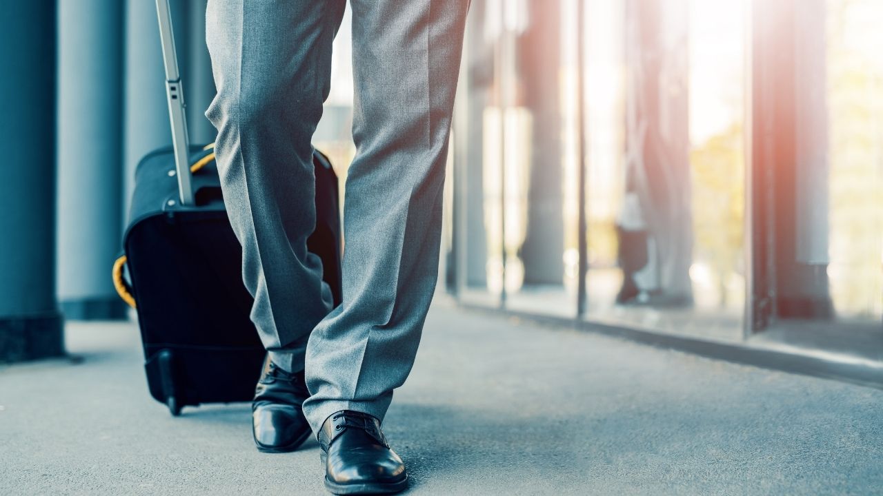 Traveling for Business vs. Traveling on Business — Explained