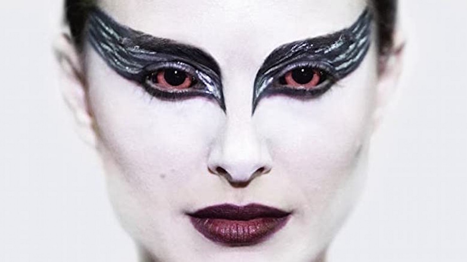 These Scathing Reactions Prove Not Everybody Loved Black Swan